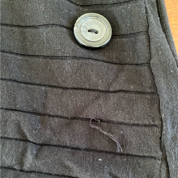 Le Chateau Black Knit Blouse - Picture 5 of 6